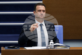 Парламент - вот на недоверие - дебати