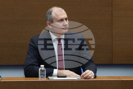 Парламент - вот на недоверие - дебати