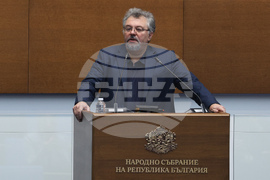 Парламент - вот на недоверие - дебати
