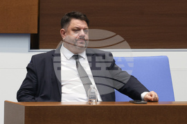 Парламент - вот на недоверие - дебати