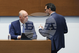 Парламент - вот на недоверие - дебати