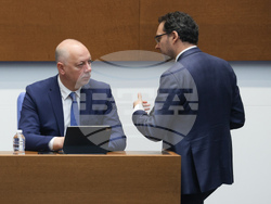 Парламент - вот на недоверие - дебати