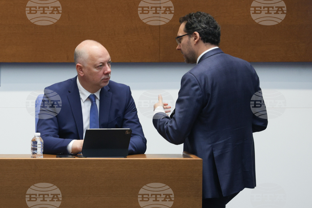 Парламент - вот на недоверие - дебати