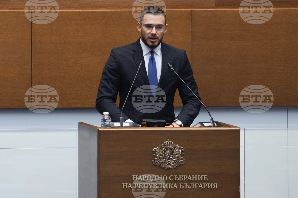 Парламент - вот на недоверие - дебати