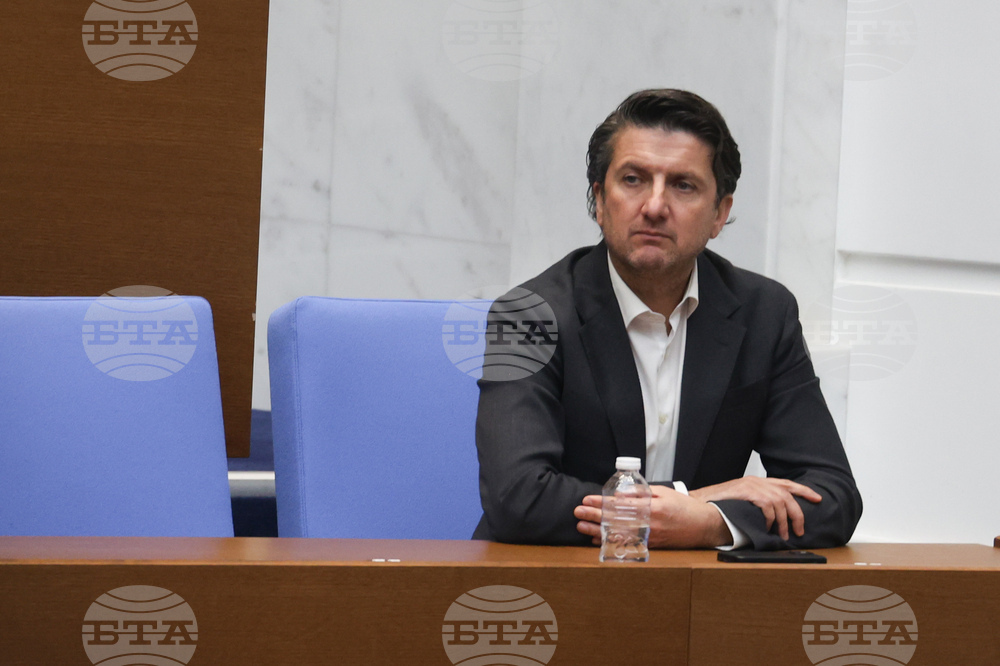 Парламент - вот на недоверие - дебати