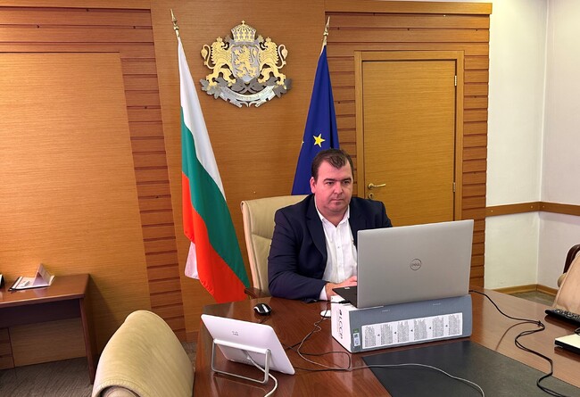 Министър Явор Гечев: Приемът по първоначалното плащане по украинската помощ ще започне в най-кратки срокове