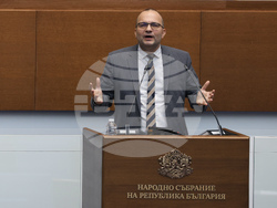 Парламент - вот на недоверие - дебати