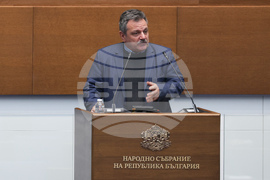Парламент - вот на недоверие - дебати