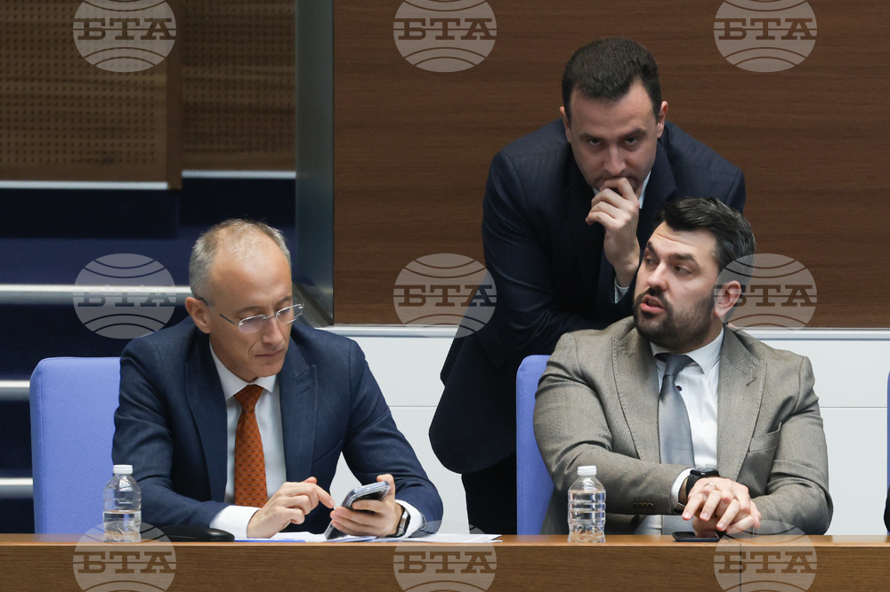Парламент - вот на недоверие - дебати