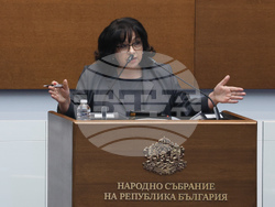 Парламент - вот на недоверие - дебати