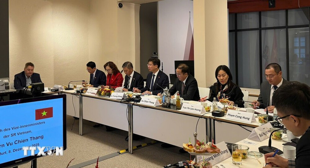 ВНА: Виетнам и Германия обсъдиха трудовото сътрудничество на специализиран форум в Лайпциг