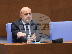 Парламент - вот на недоверие - дебати