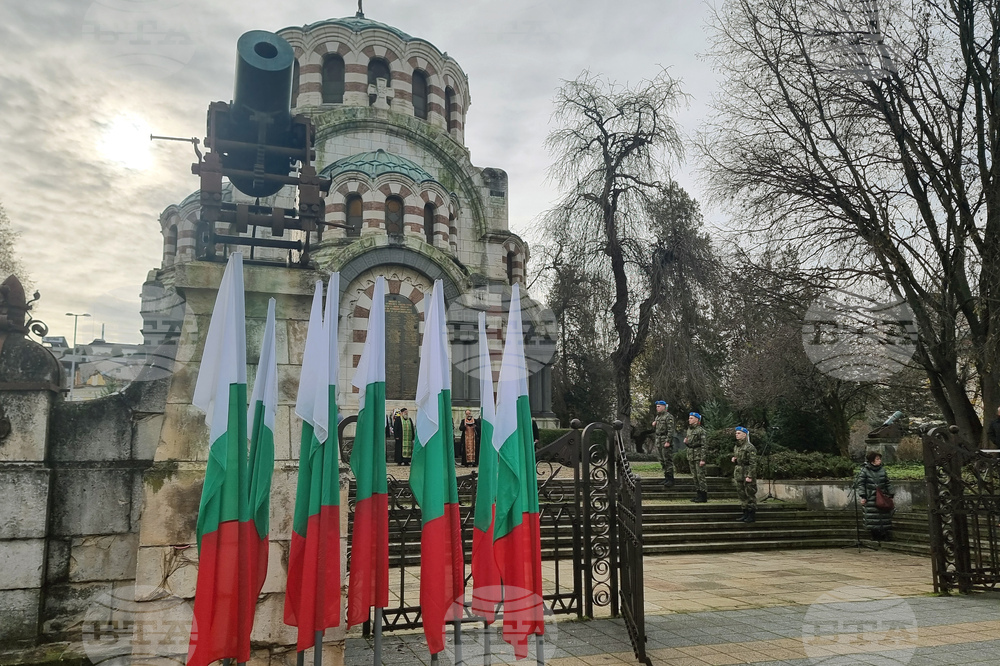 Тържествена заря-проверка, спортни състезания и изложба са част от програмата за честване на Трети март в Плевен