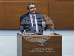 Парламент - вот на недоверие - дебати