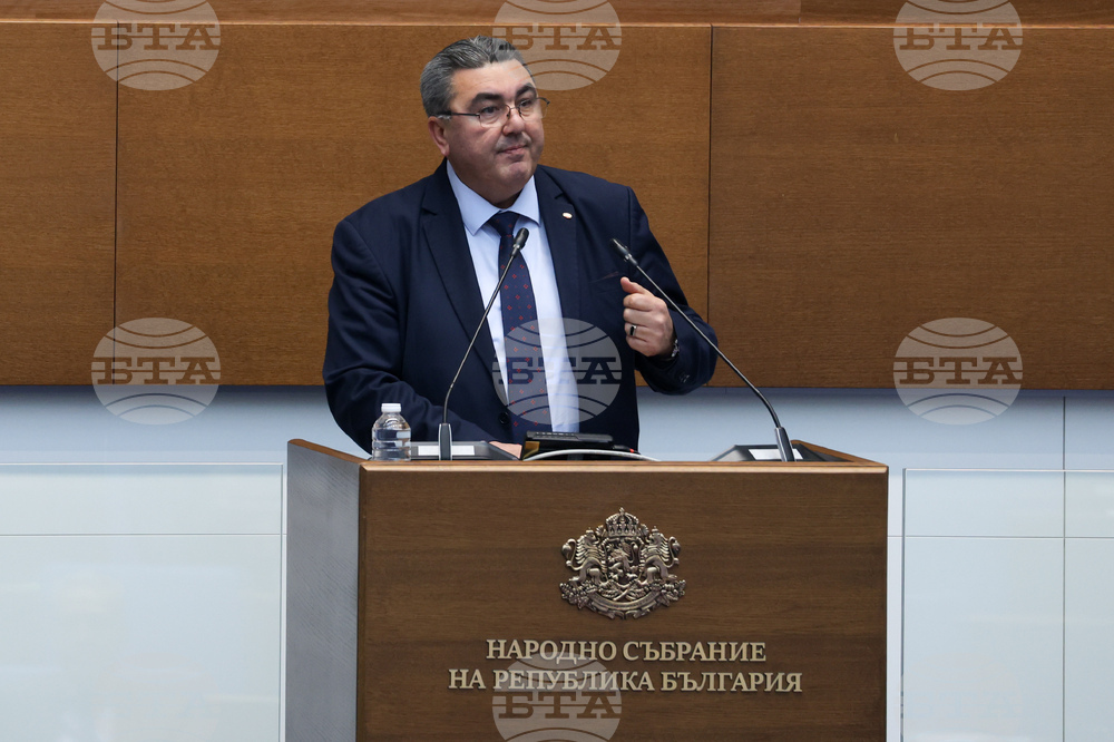 Парламент - вот на недоверие - дебати