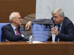 Парламент - вот на недоверие - дебати