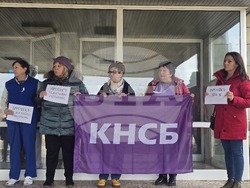 Ловеч - медицински специалисти - протест