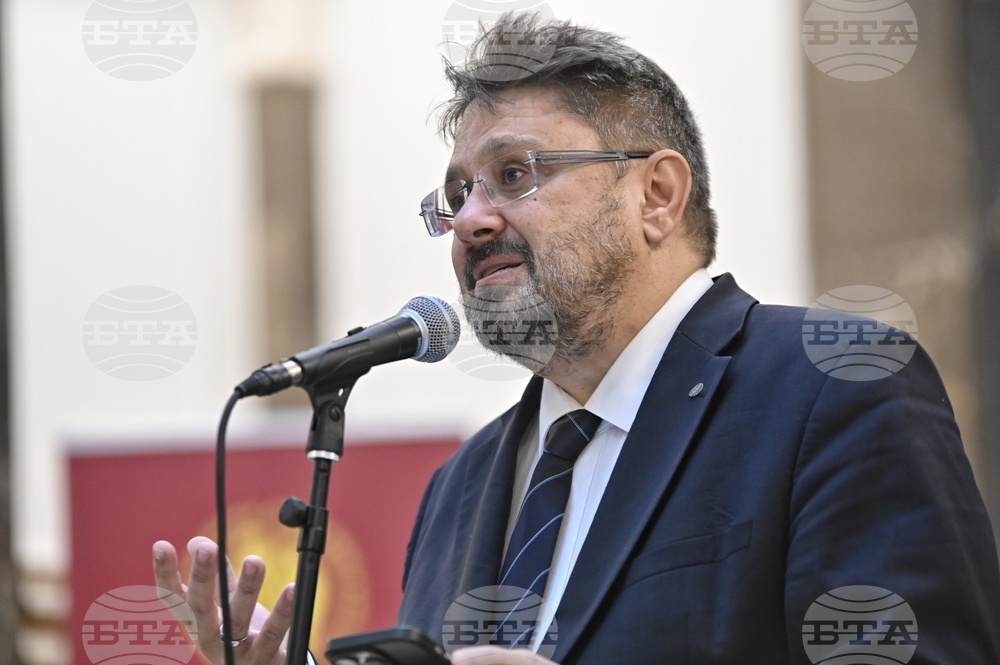 На нашето поколение се пада да завършим строежа на Националната библиотека „Св. св. Кирил и Методий“, каза Кирил Вълчев на празника на НБКМ