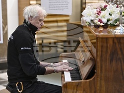 Национална библиотека „Св. св Кирил и Методий“ - годишнина