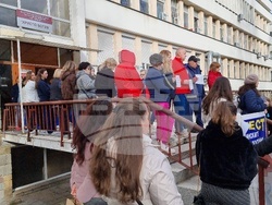 Враца - медицински специалисти - протест