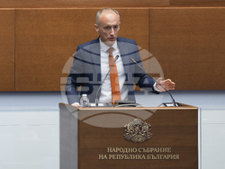 Парламент - вот на недоверие - дебати