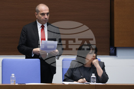 Парламент - вот на недоверие - дебати