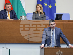 Парламент - вот на недоверие - дебати