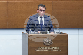 Парламент - вот на недоверие - дебати
