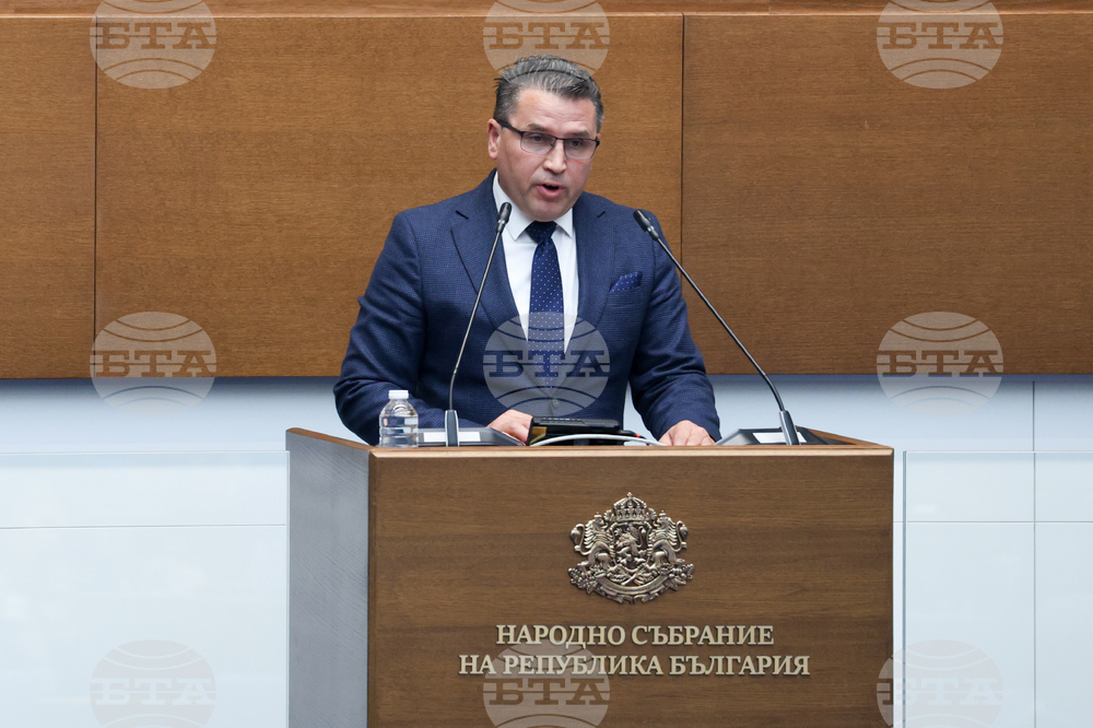 Парламент - вот на недоверие - дебати