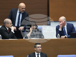 Парламент - вот на недоверие - дебати