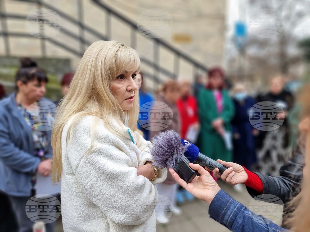 Ямбол - медицински сестри - протест