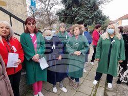 Ямбол - медицински сестри - протест