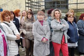 Ямбол - медицински сестри - протест