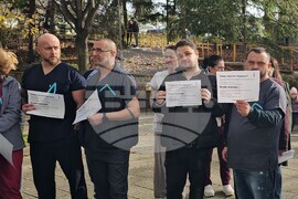 Кърджали - медицински специалисти - протест