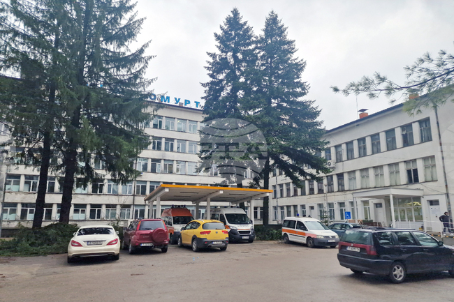 На Бабинден проплака първото за годината бебе в болницата в Омуртаг