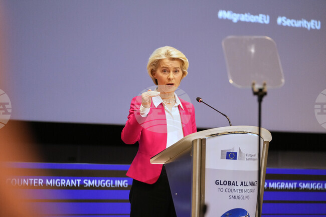 Урсула фон дер Лайен заяви, че е "шокирана" от стрелбата в Сидни, а Кая Калас осъди "ужасяващия акт на насилие" 