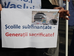 Румъния - Букурещ - учители - образование - протест