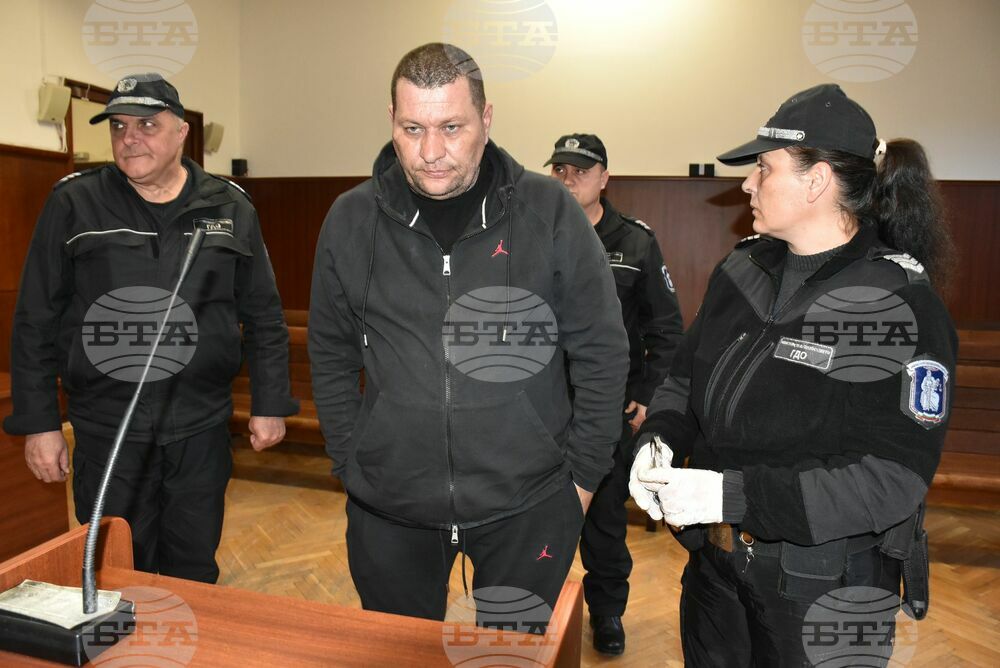 Съдът определи домашен арест за обвинен в трафик на близо 40 кг марихуана през "Капитан Андреево"