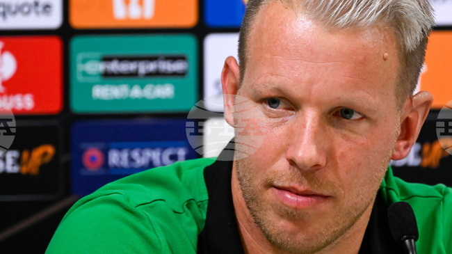 „Имаме огромно желание да се докажем и да продължим напред“, казва вратарят на Ференцварош Давид Гроф