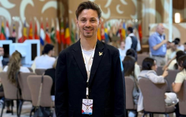 АЗЕРТАДЖ: Азербайджански гражданин, живеещ в Италия, бе избран за млад европейски посланик в рамките на инициатива на ЕС 