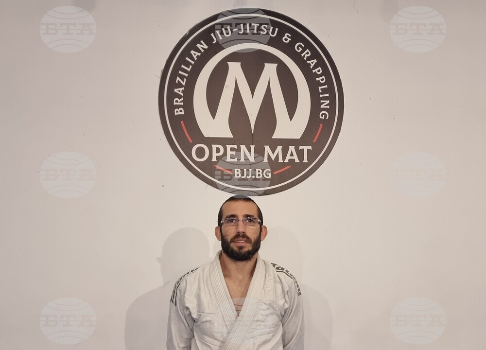 В България имаме състезатели по Бразилско джу джицу на топ европейско ниво, заяви Тодор Абрашев, главен треньор в клуб "Оупън мат"