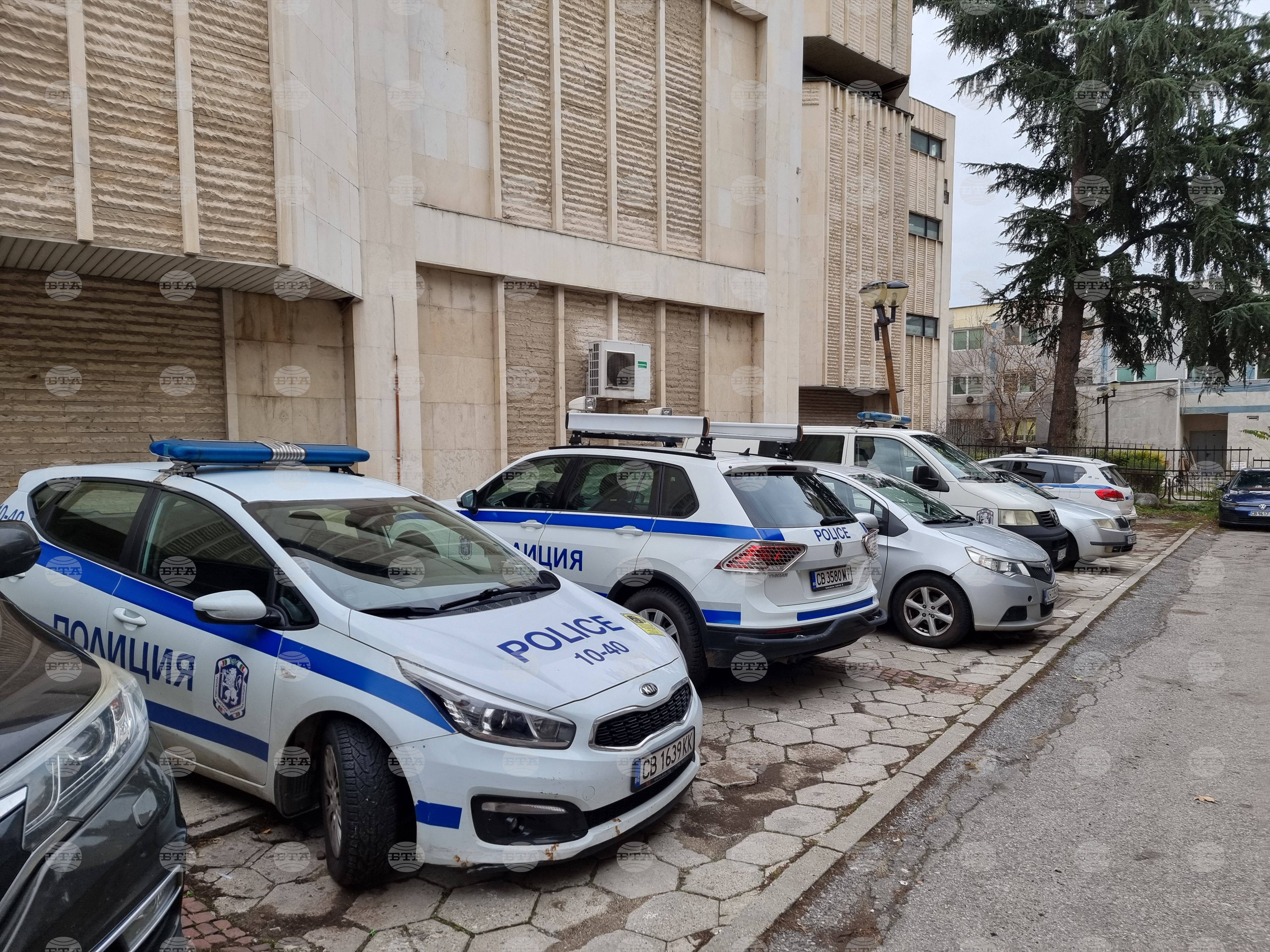 Полицаи откриха и иззеха тетрадка с имена и суми от търговски обект в с. Баланово, община Дупница