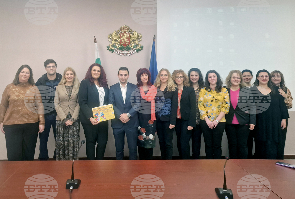 Пострадалите от домашно насилие трудно решават да продължат действия спрямо насилниците, е един от изводите, представени на форум в Хасково