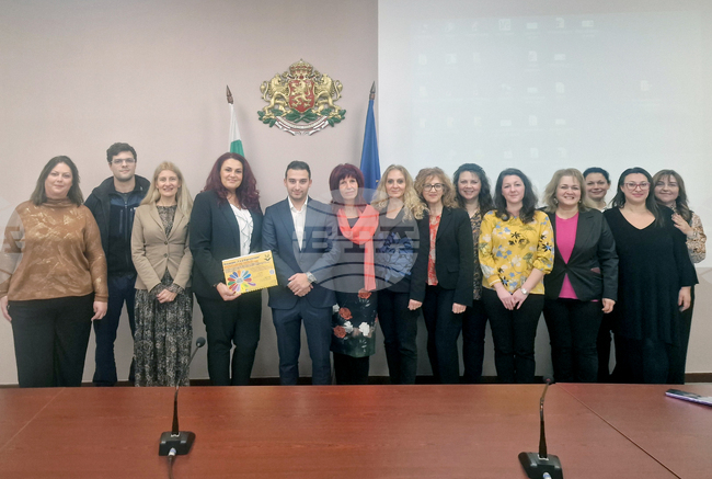 Пострадалите от домашно насилие трудно решават да продължат действия спрямо насилниците, е един от изводите, представени на форум в Хасково