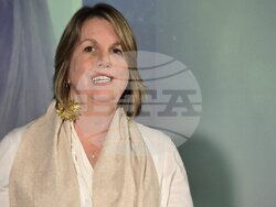 Американската писателка Елизабет Костова дава интервю за БТА