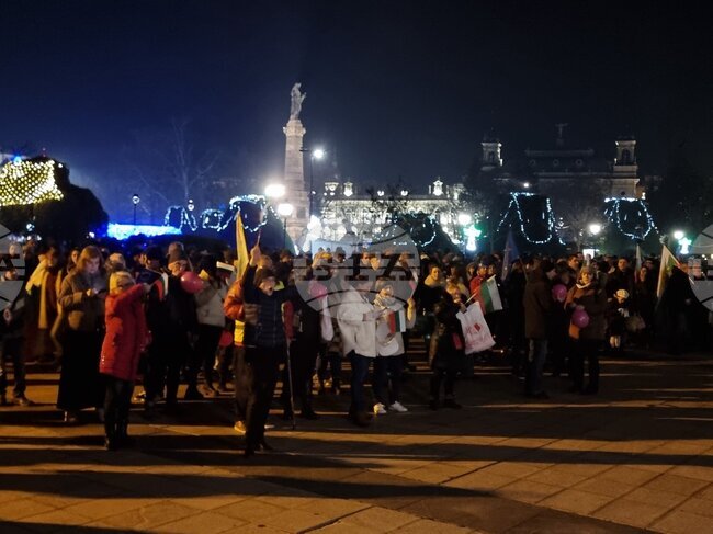Протест с искания за оставка на правителството има пред Съдебната палата в Русе 