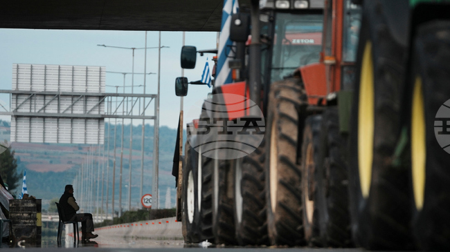 Гръцката полиция е извършила 15 ареста на остров Крит във връзка с незаконни земеделски субсидии за около 1,7 млн. евро