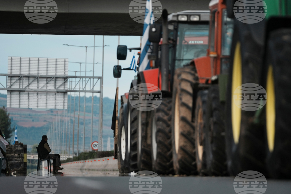 Гръцката полиция е извършила 15 ареста на остров Крит във връзка с незаконни земеделски субсидии за около 1,7 млн. евро