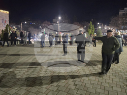 Петрич - протест пред сградата на Община Петрич