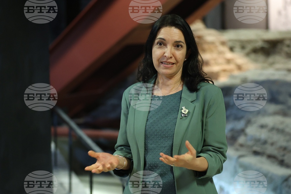 Изложбата „Софийска Мала Света гора“ е така замислена, че започва по Коледа и ще приключи по Великден, каза доц. Венета Ханджийска-Янкулова